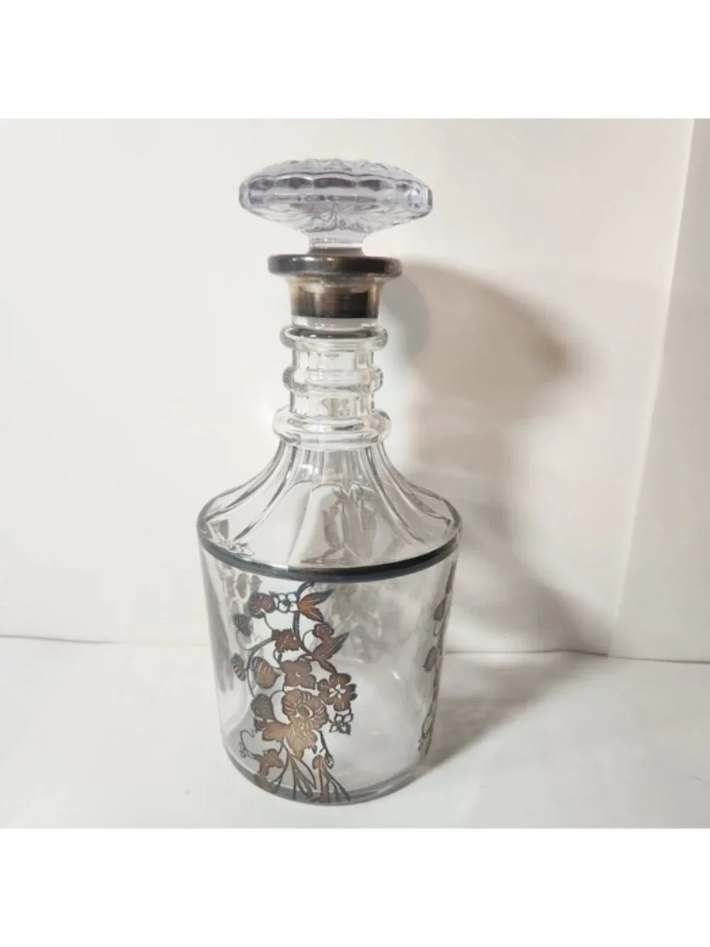 Vintage‎ Clear Glass Decanter Silver Floral Overlay with Faceted Stopper 9.5in